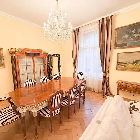 Monarch Casa Xxl 137m2 Lejlighed Prag