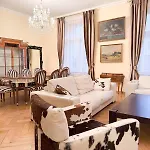 Monarch Casa Xxl 137m2 דירה *